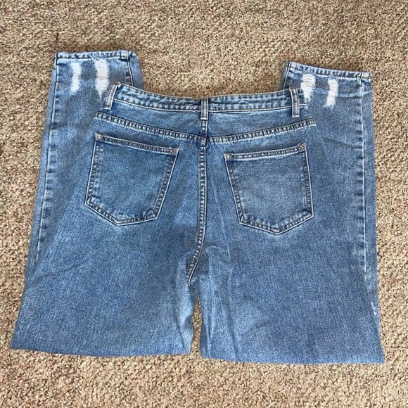 Jeans - Picture 4 of 5